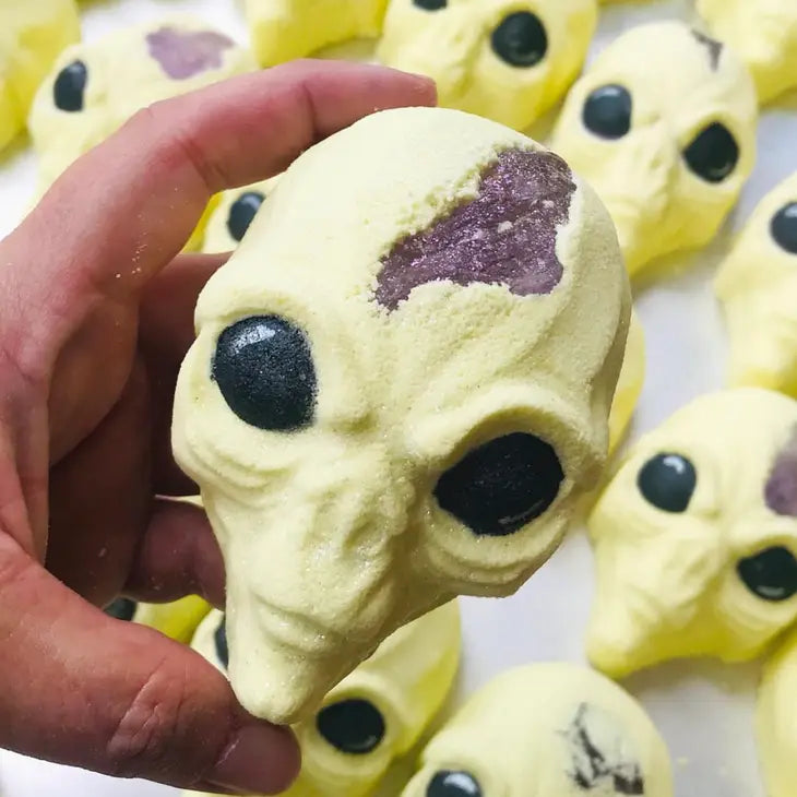 Alien Bath Bomb